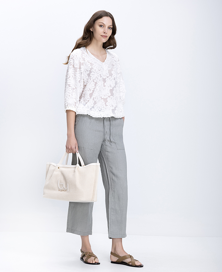 Γυναικεία Μπλούζα Δαντελένια Relaxed Fit Με Ανάγλυφο Floral Σχέδιο