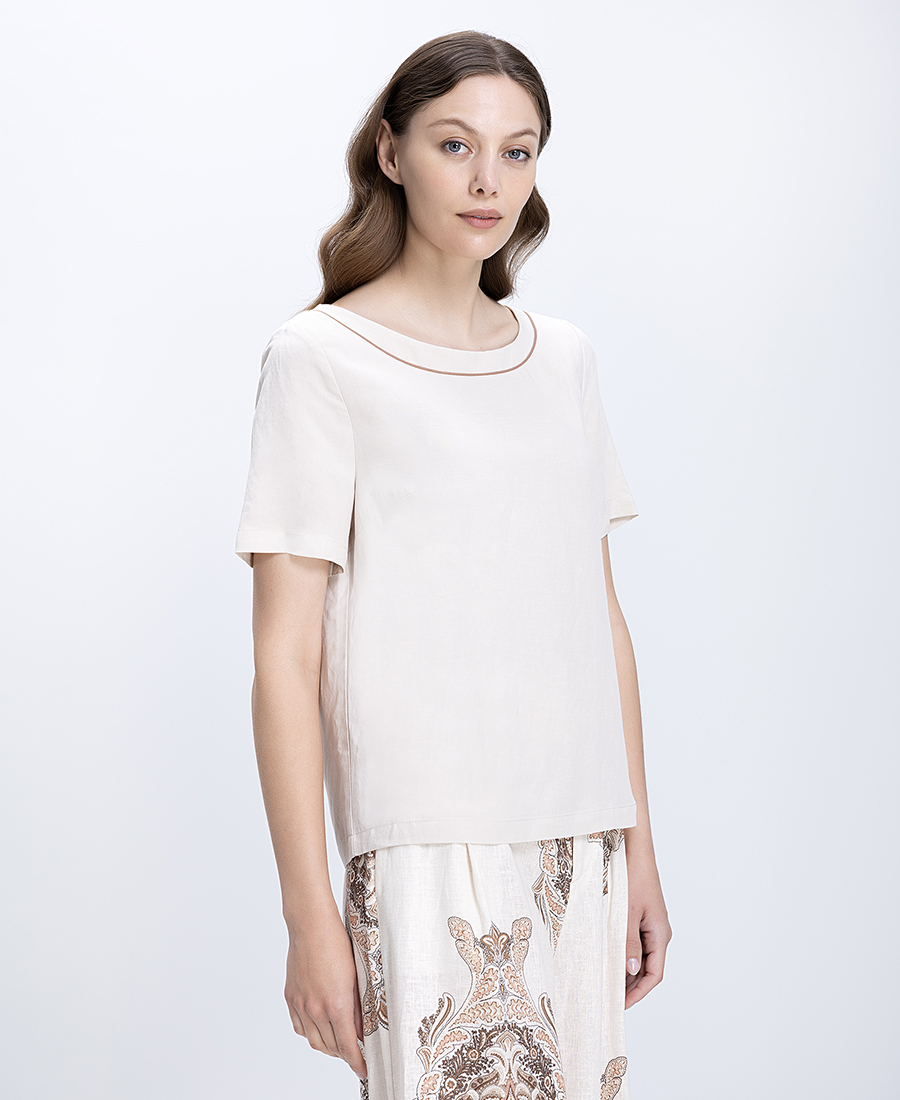 The Abito The Abito Γυναικεία Μπλούζα Relaxed Fit Με Contrast Λεπτομέρεια Στη Λαιμόκοψη