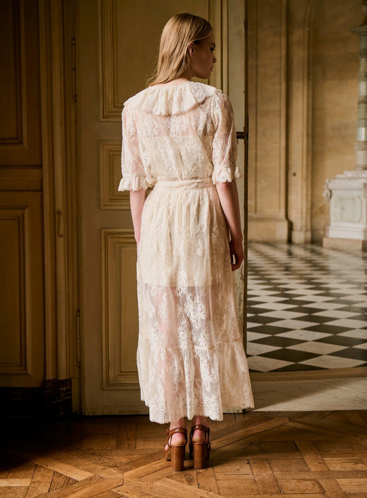 Petite Mendigote Γυναικεία Μπλούζα Με Δαντέλα Και Στρογγυλή Λαιμόκοψη Με Βολάν φωτογραφία