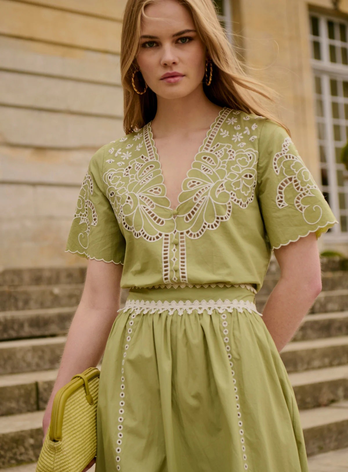 Petite Mendigote Paris Petite Mendigote Γυναικεία Μπλούζα Βαμβακερή Με Κέντημα Και V Λαιμόκοψη