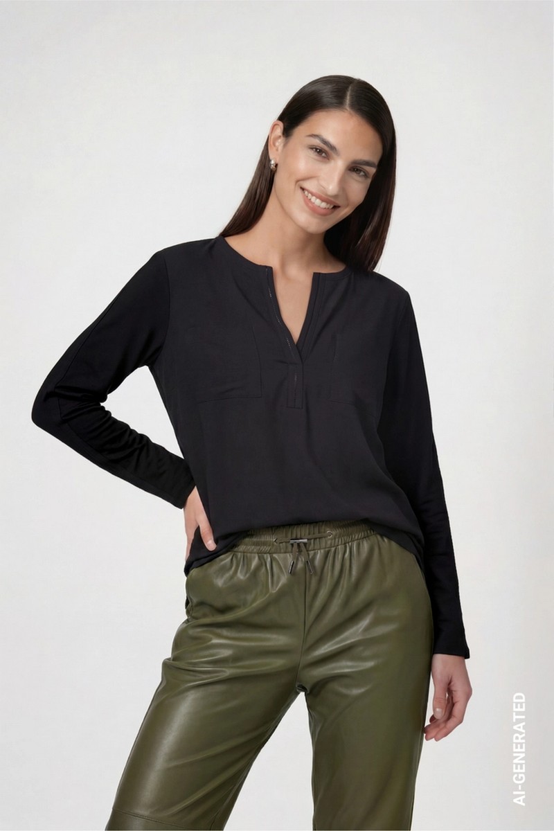 Monari Γυναικεία Μονόχρωμη Μπλούζα Regular Fit Με Satin Μπροστινή Όψη Strass Και Κορδόνι Στο Τελείωμα Για Elegant Casual Εμφανίσεις