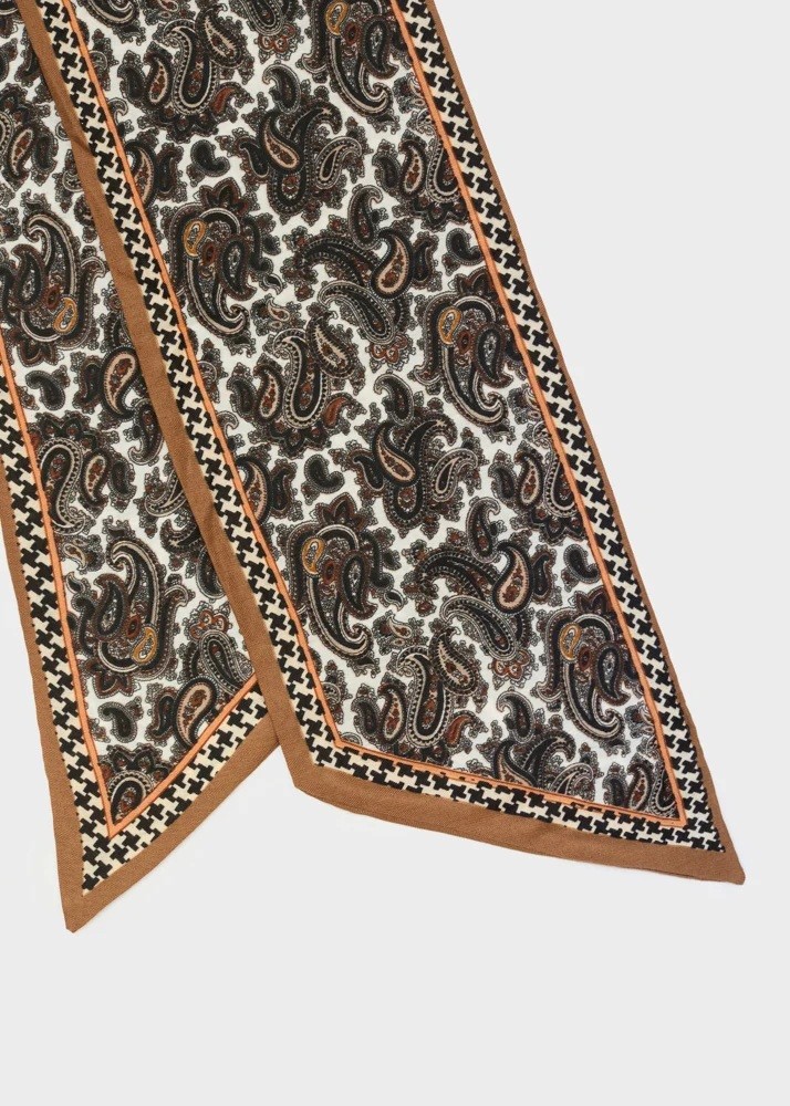 Γυναικείο Εμπριμέ Φουλάρι Mε Σχέδιο Paisley Για Smart Casual Εμφανίσεις