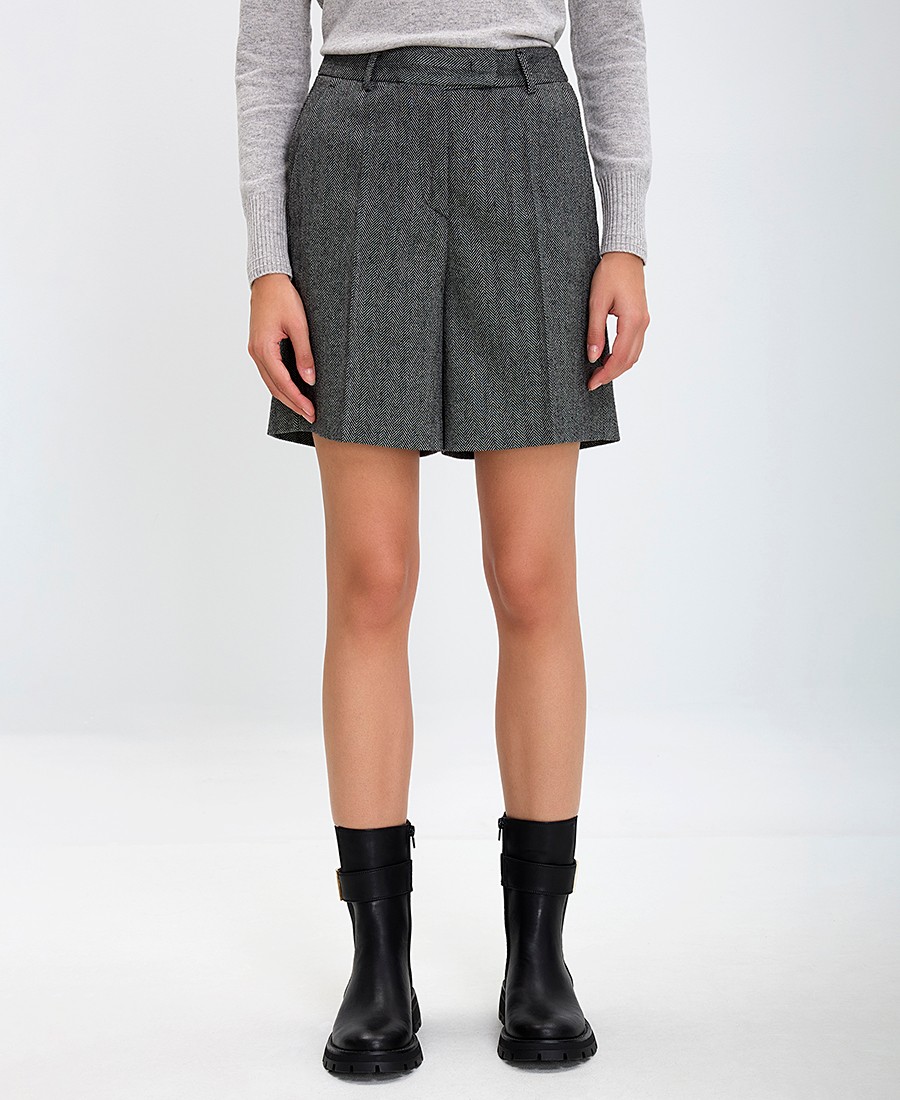 Caractere Γυναικείο Σορτς με Μοτίβο Ψαροκόκκαλο Loose Fit σε Μαύρο