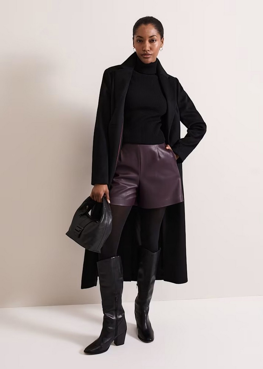 Phase Eight Γυναικείo Σορτς Κλασικό Σχέδιο Με Πιέτες Μωβ φωτογραφία