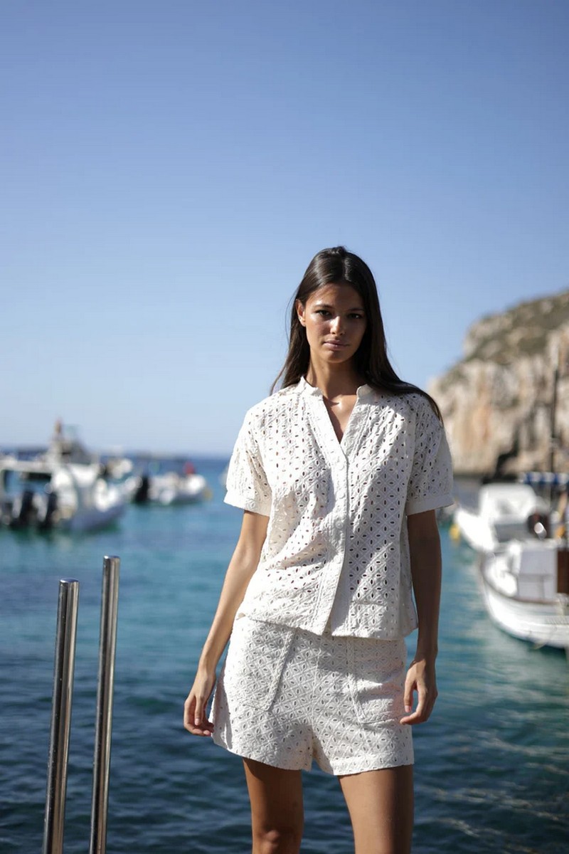 Luna Llena Γυναικείο Σορτς Βαμβακερό Διάτρητο Regular Fit σε Ιβουάρ φωτογραφία