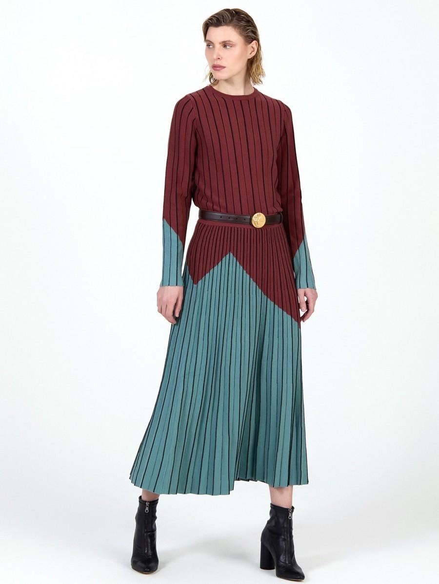 Skatie Γυναικεία Δερμάτινη Ζώνη Με Στρογγυλή Αγκράφα Σε Χρυσό φωτογραφία