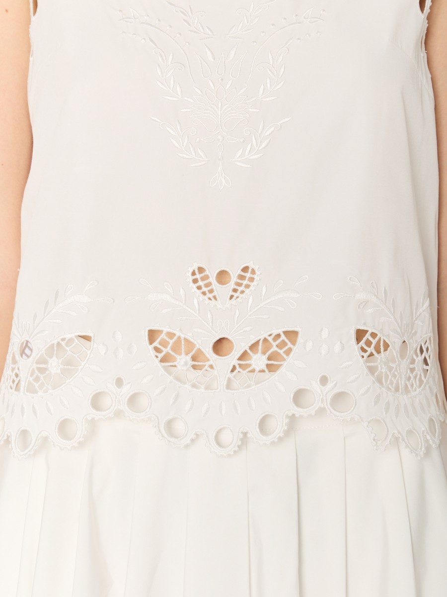 Berenice Γυναικείο Τοπ Regular Fit Κοντό Με Τετράγωνη Λαιμόκοψη Και Αγγλική Κεντητή Διακόσμηση White φωτογραφία