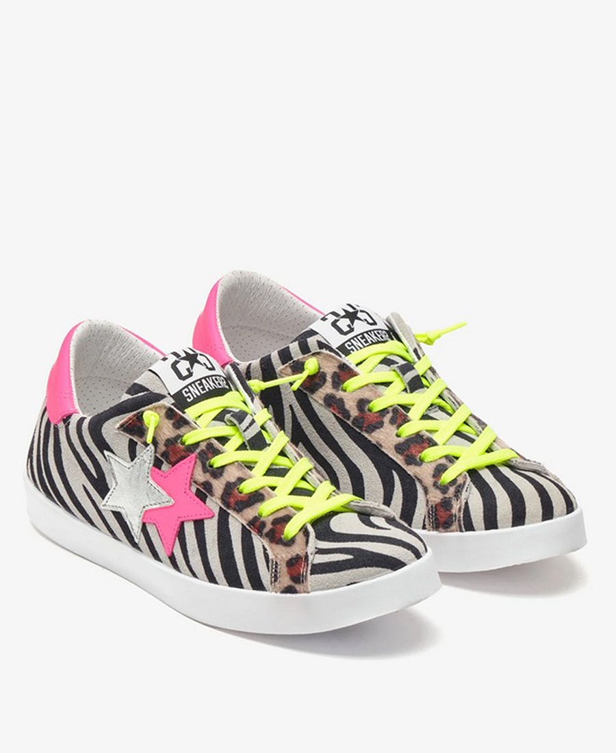 2Star Γυναικεία Sneakers Με Zebra Print Και Λεπτομέρειες Από Φούξια Αστέρι Και Λεοπάρ φωτογραφία