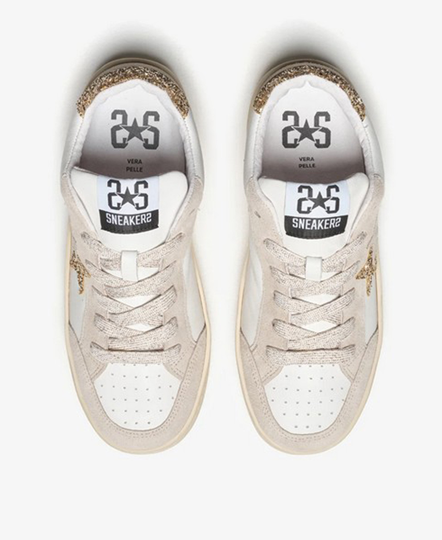 2Star Γυναικεία Sneakers New Star Από Δέρμα Με Σχέδιο Glitter Αστέρι Και Λεπτομέρειες Σουέτ φωτογραφία