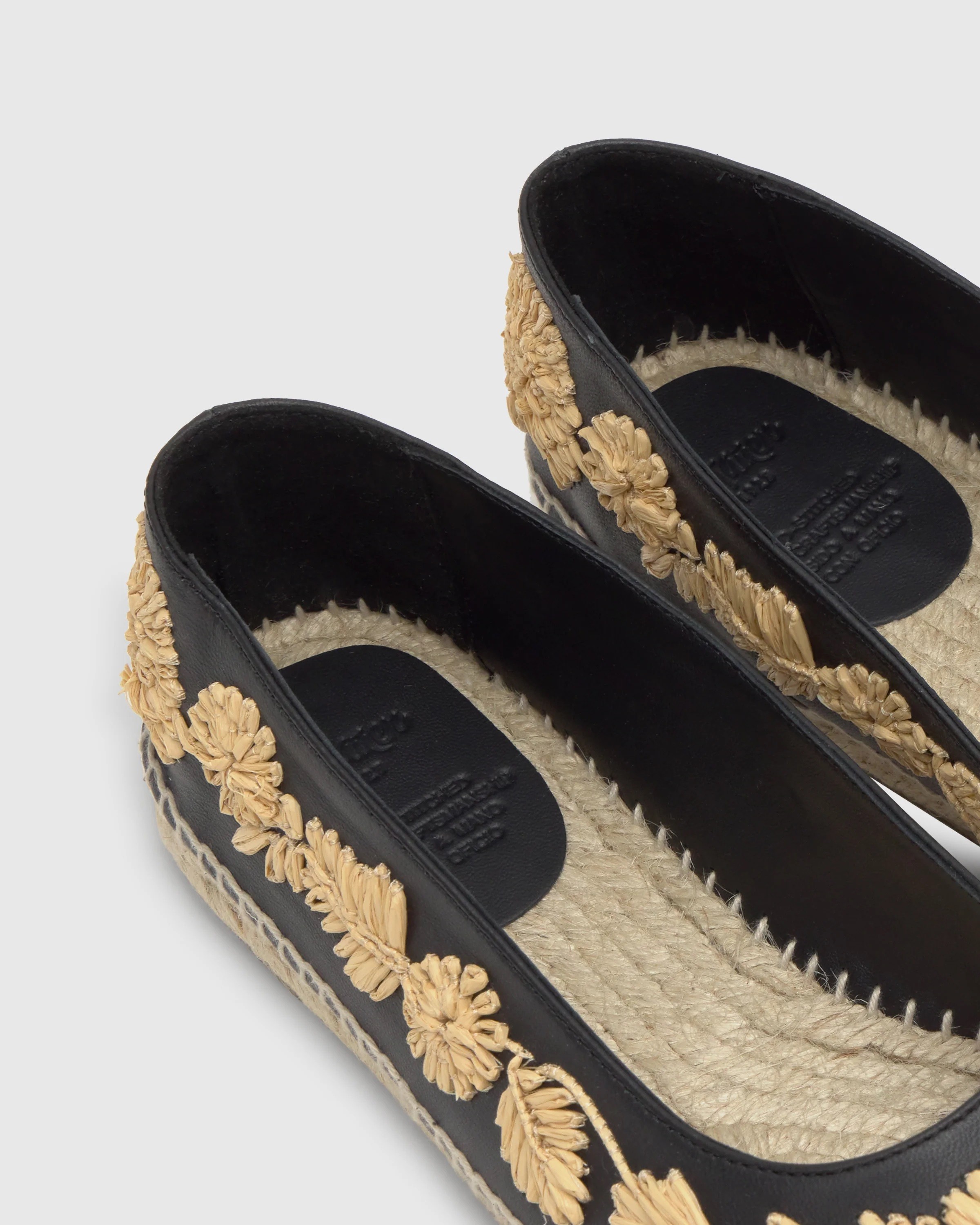 Castaner Γυναικείες Εσπαντρίγιες Δερμάτινες Με Κεντημένα Λουλούδια Και Jute Σόλα φωτογραφία