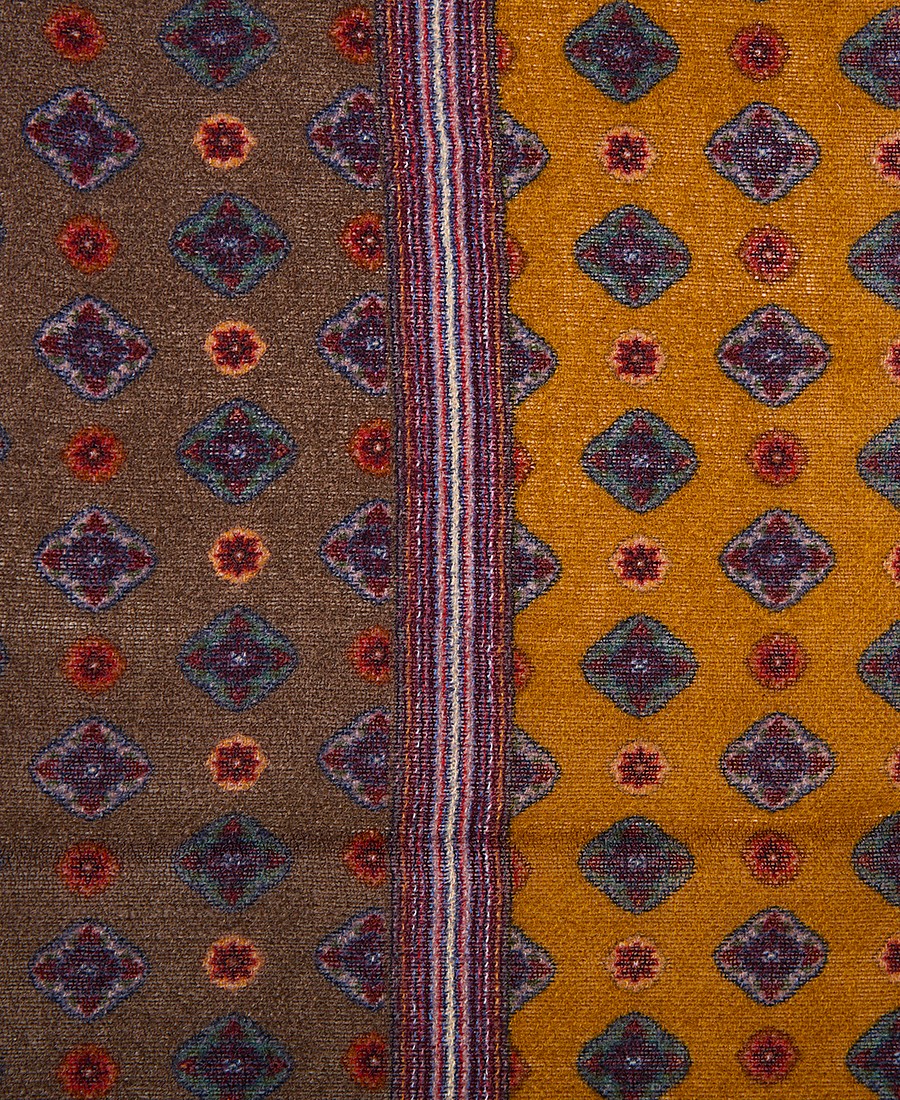 Γυναικεία Μάλλινη Πασμίνα All Over Print σε Εμπριμέ Καφέ φωτογραφία