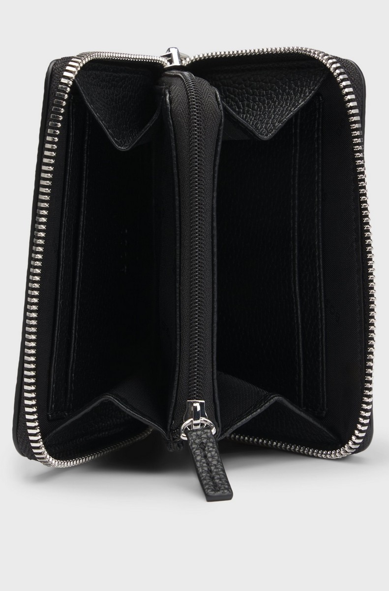 Boss Γυναικείο Μικρό Πορτοφόλι Ziparound Με Ανάγλυφο Μονόγραμμα Double B φωτογραφία