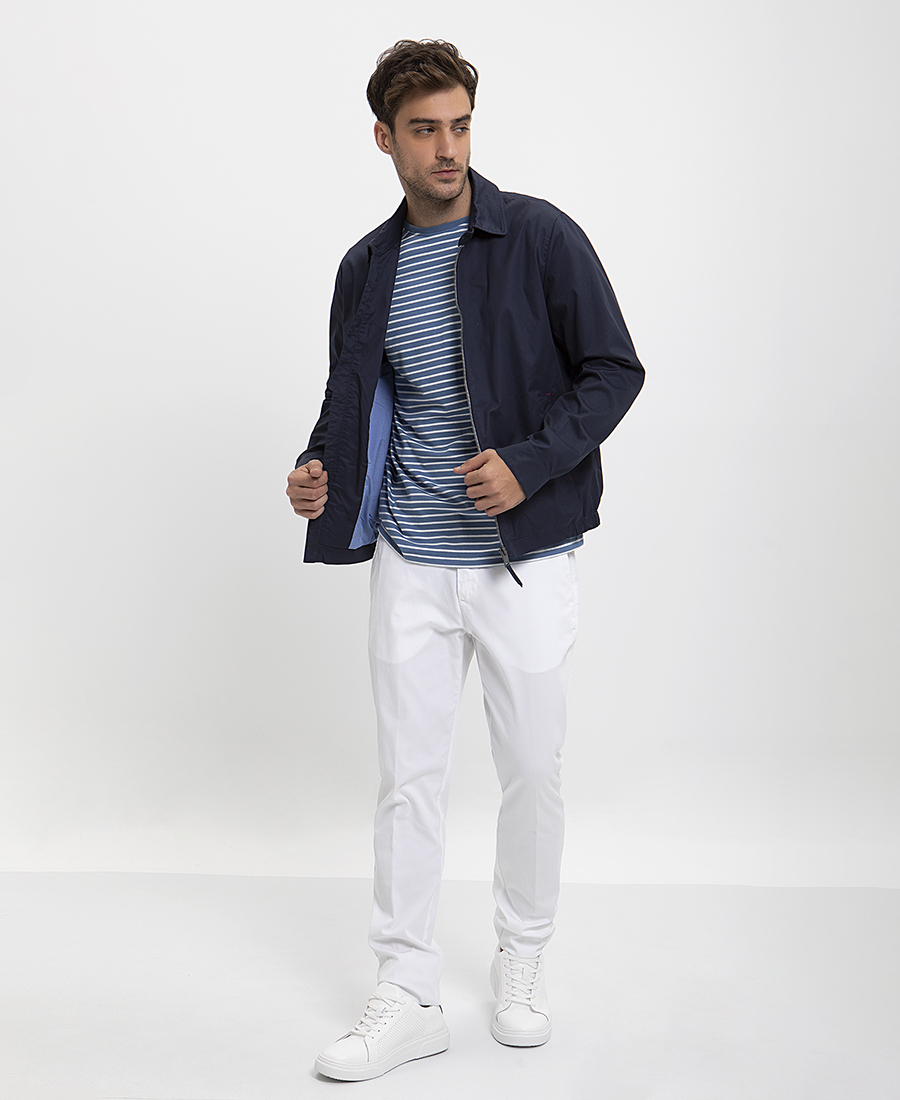 Light weight jacket φωτογραφία
