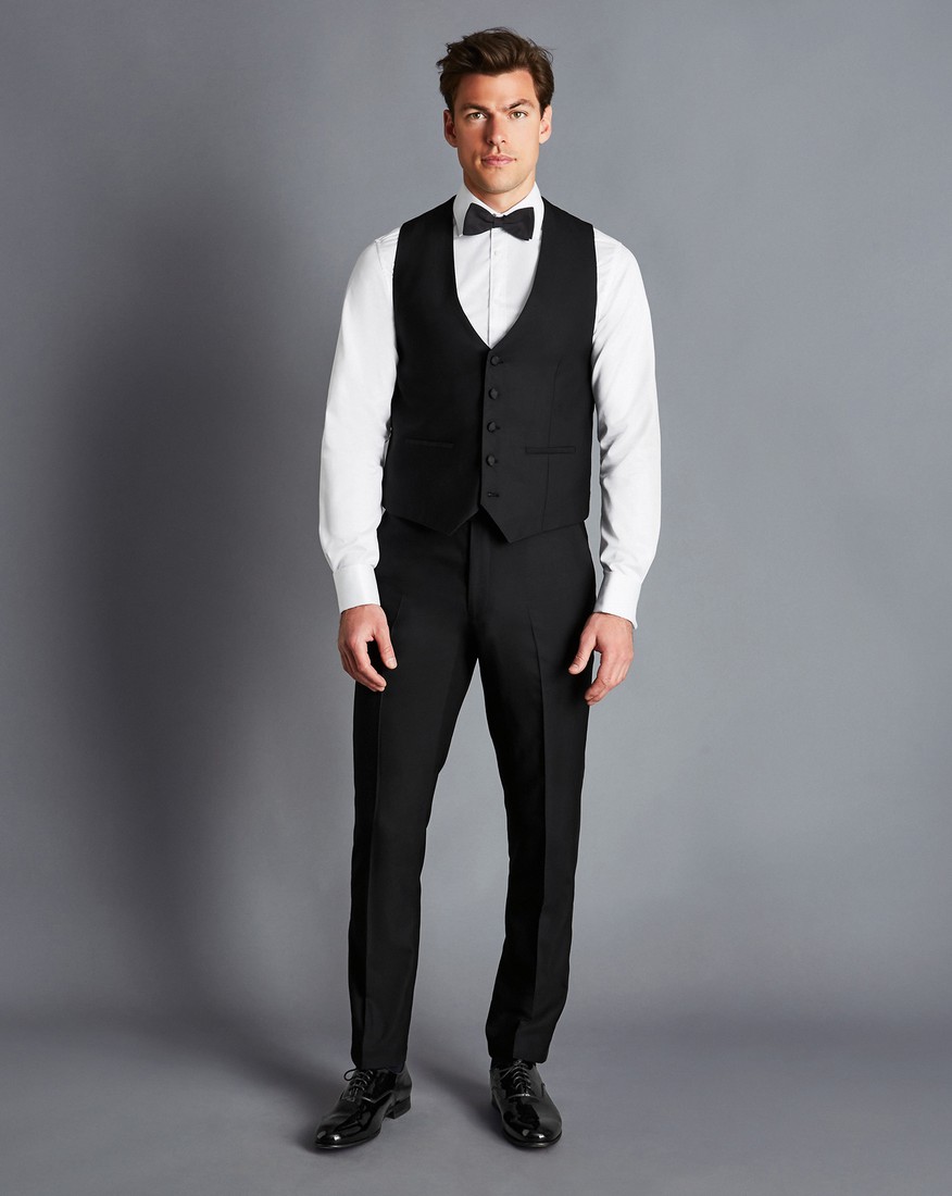 Charles Tyrwhitt Charles Tyrwhitt Γιλέκο Κοστουμιού σε Μαύρο