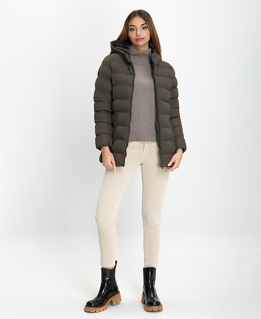 Puffer Jacket με Κουκούλα σε Χακί φωτογραφία