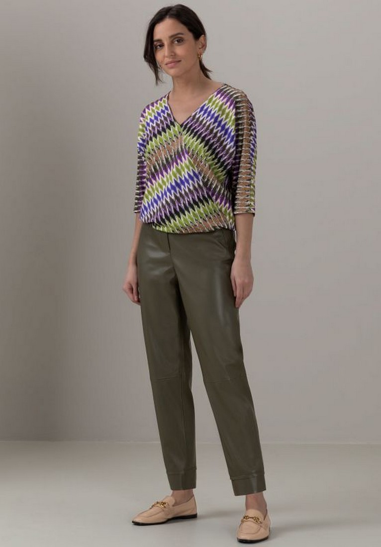 Παντελόνι με Δερμάτινη Όψη σε Λαδί φωτογραφία