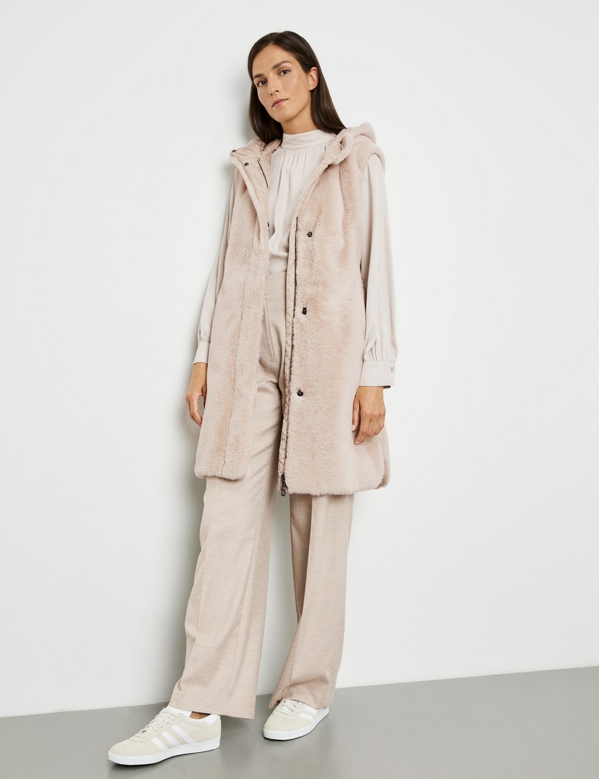 Gerry Weber Gerry Weber Αμάνικο Μακρύ Τζάκετ από Συνθετική Γούνα