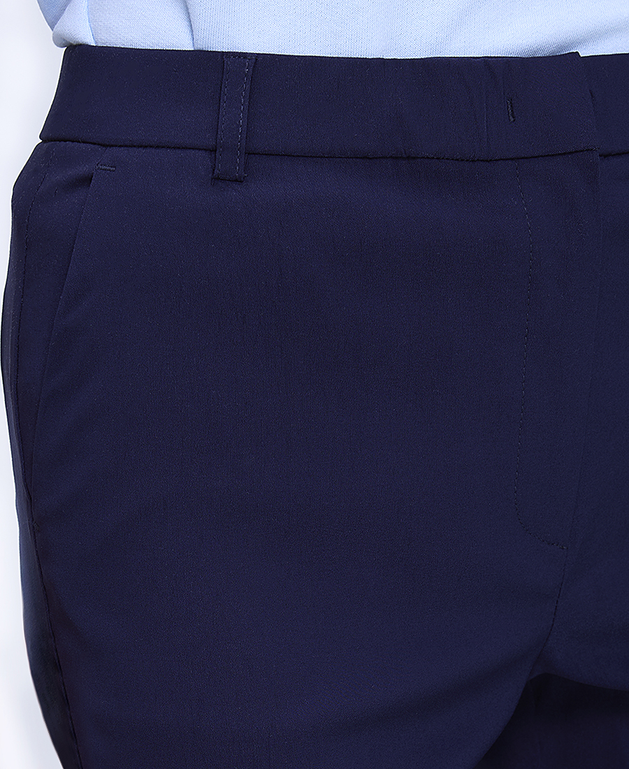 Γυναικείο Παντελόνι Regular Fit Με Ίσια Γραμμή Και Cropped Μήκος φωτογραφία